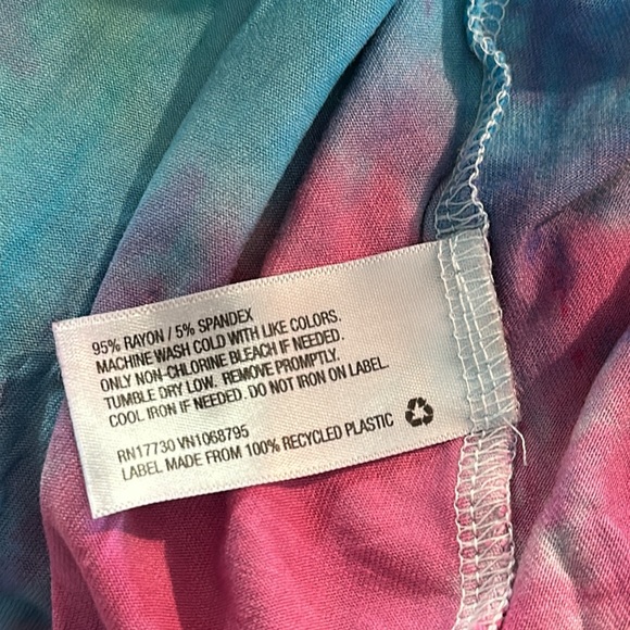 Tye dye tank top - Picture 7 of 9